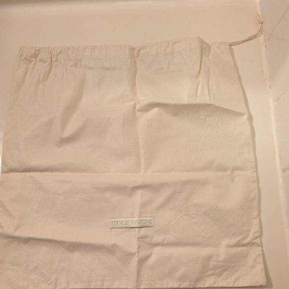 Frances Valentine Cream Dust Bag | Size Medium - Picture 1 of 4